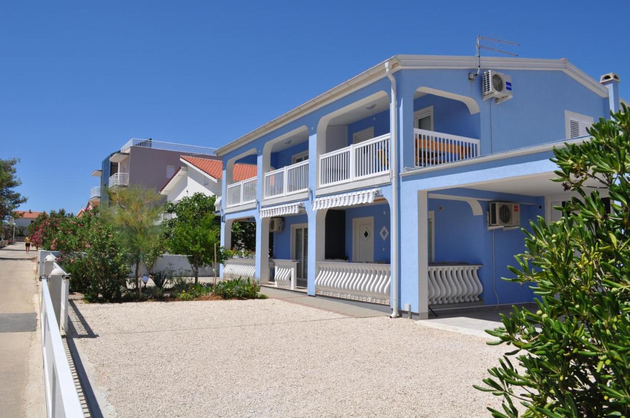Marina Apartments Vir Εξωτερικό φωτογραφία